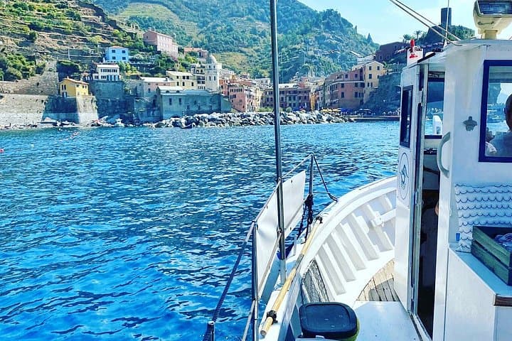 Half-Day Private Tour of Cinque Terre with a Traditional Gozzo