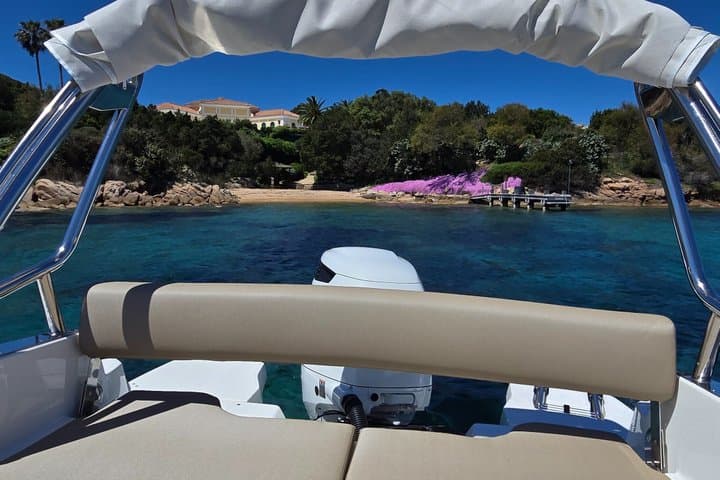 Daily Private Boat Tour in the La Maddalena Archipelago
