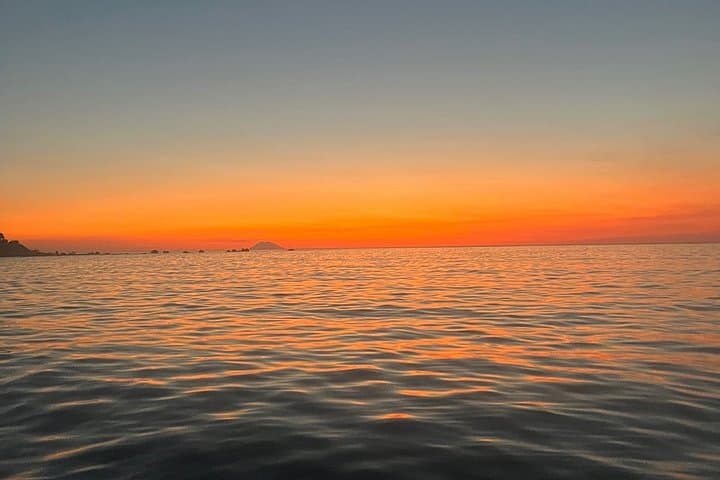 Aperitif at Sunset (Group)
