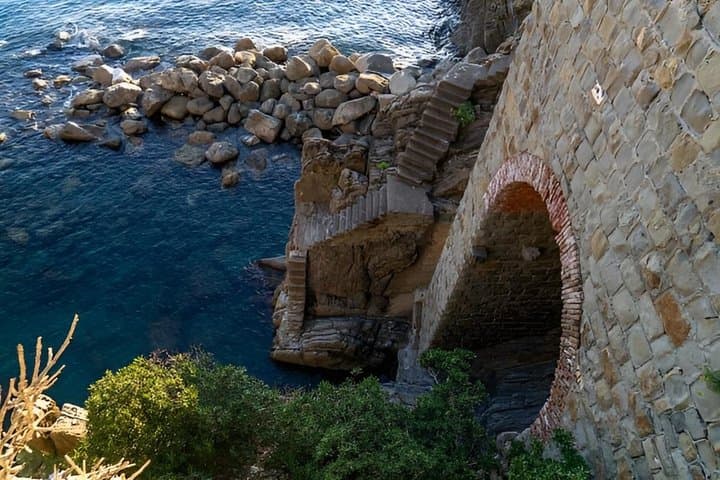 Cinque Terre Day Trip from Rome by High-Speed Train