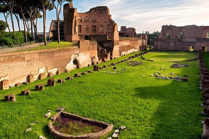 Roman Forum and Palatine Hill Archaeological Walking Tour