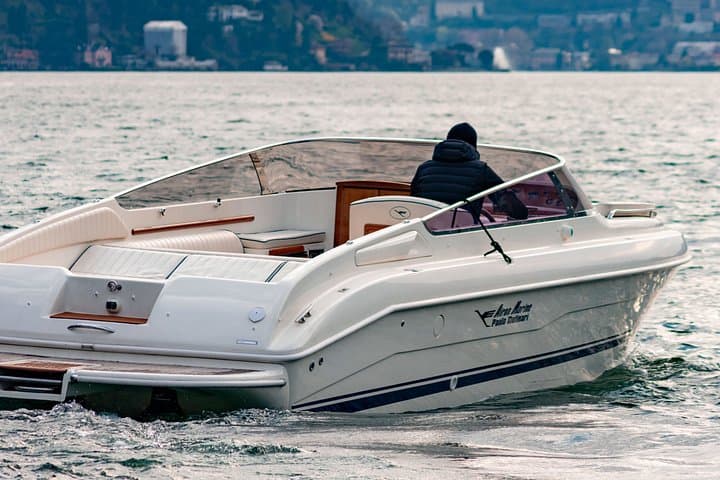 Private Boat Tour on Lake Como with Skipper from 1 to 6 hours