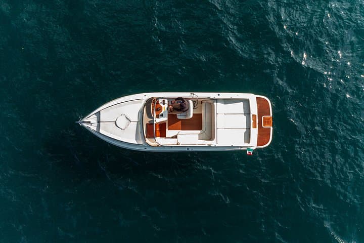 Private Boat Tour on Lake Como with Skipper from 1 to 6 hours