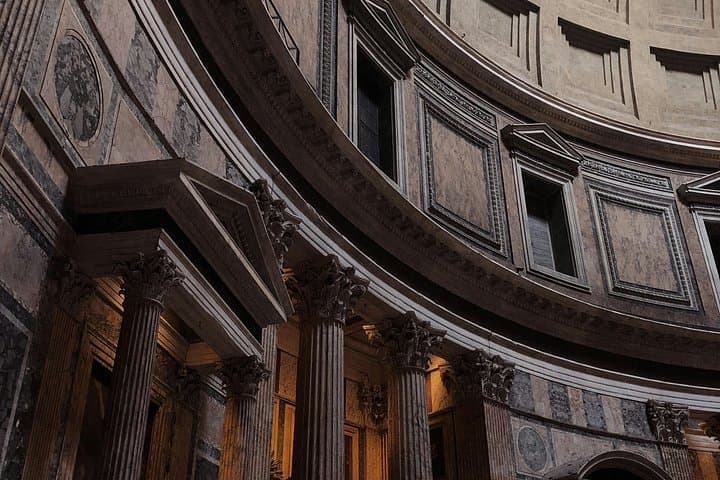 Rome Pantheon Entry Experience With Audio guide