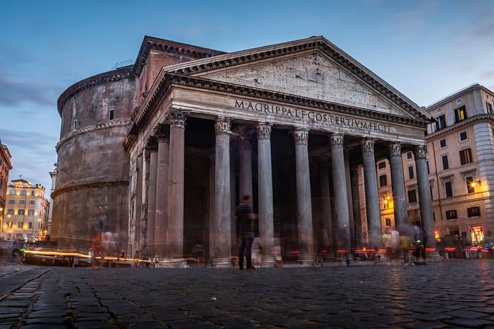 Rome Pantheon Entry Experience With Audio guide