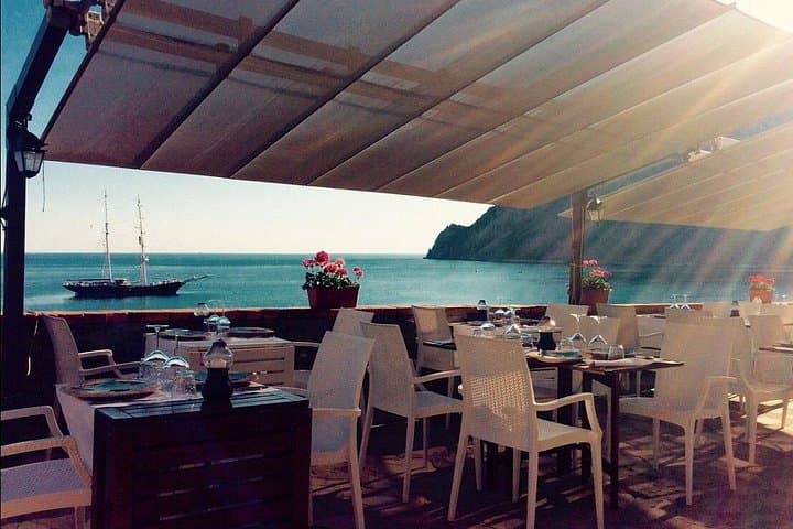 Seaview Wine Tasting Cinque Terre Wine School