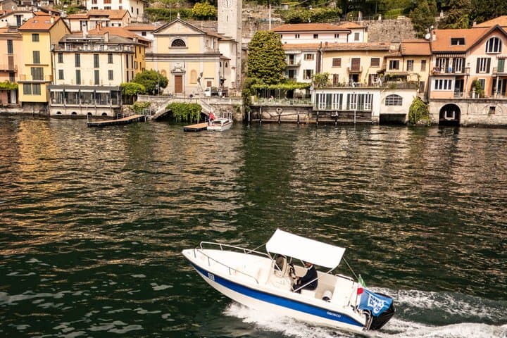 Private Boat Tour : Discover Lake Como