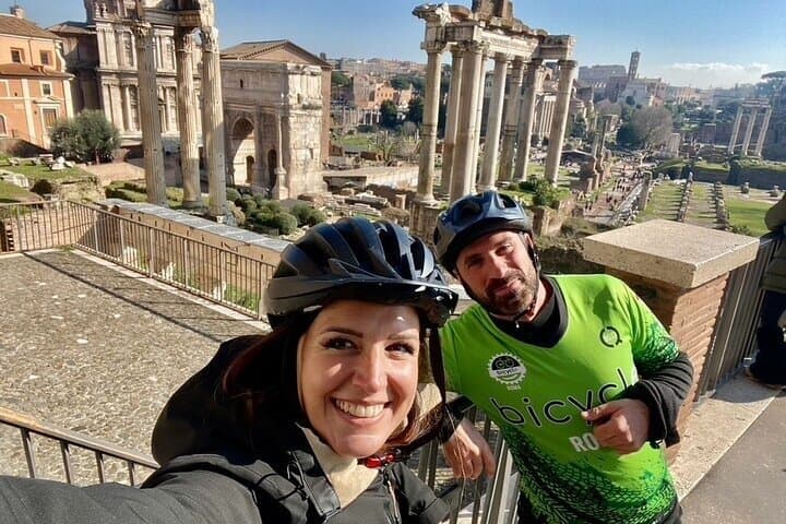 Rome City Center & Ancient Appian Way: 2-Day E-Bike Grand Tour
