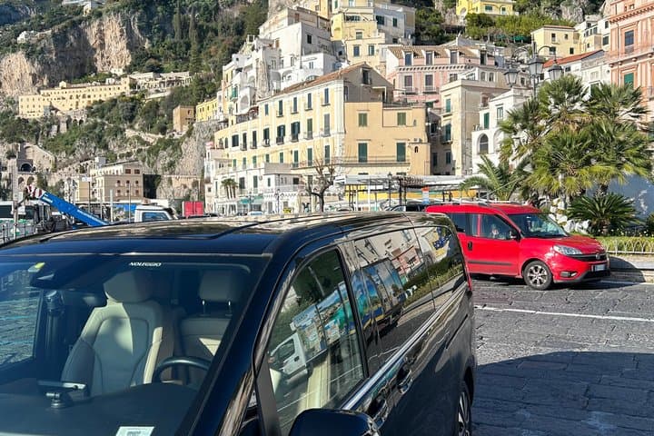 Amalfi Coast and Positano: Full Day Private Tour from Rome