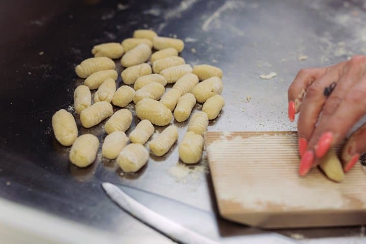 Authentic Gnocchi Cooking Class in Rome - Piazza Navona