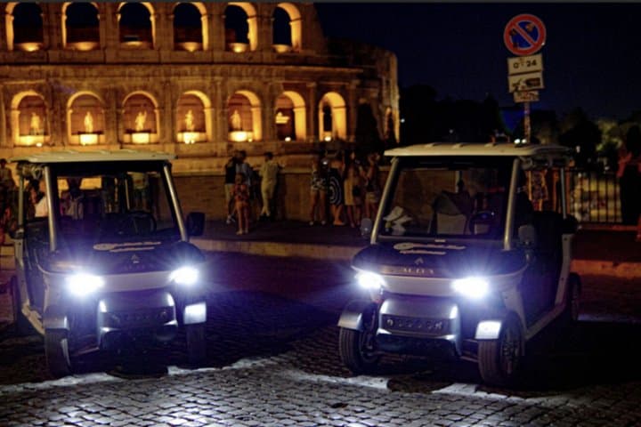 Rome Nighttime Golf Cart Tour with Gelato and City Highlights