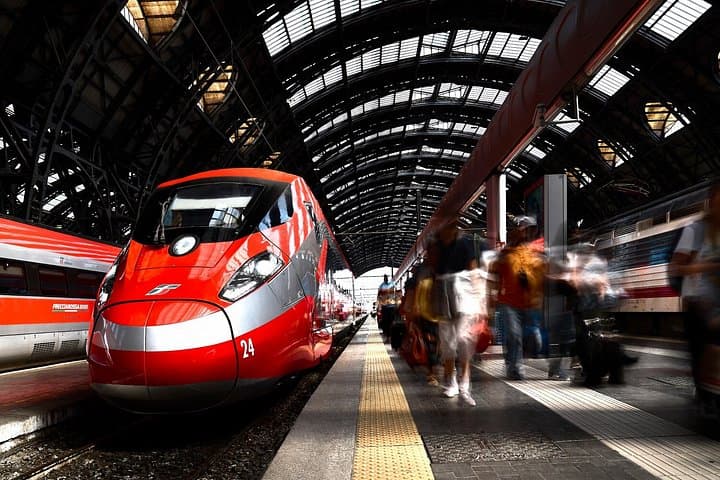 Express Connection: Fiumicino Airport to Rome City Center Train