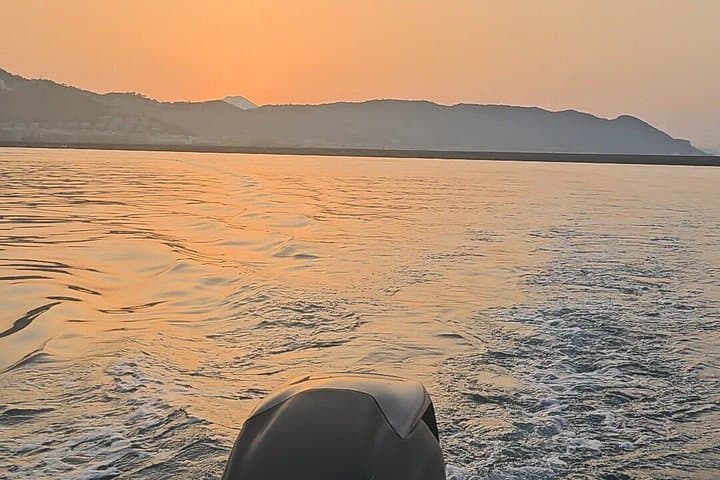 Sunset Boat Tour