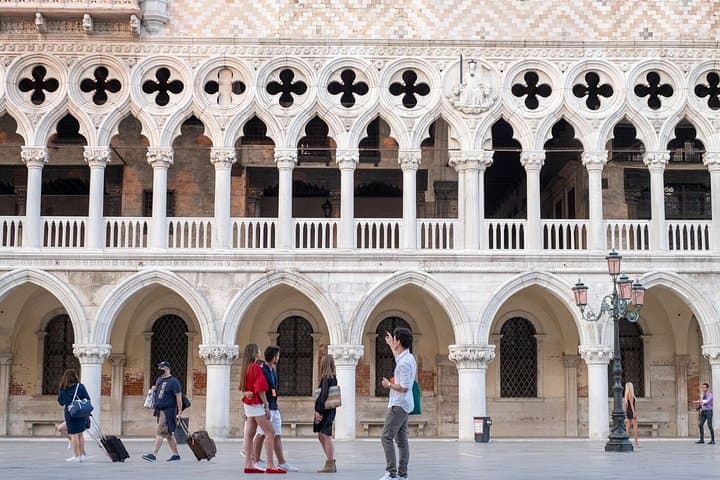 Venice's Best Seller: Basilica & Doge, Gondola + Casanova Lunch