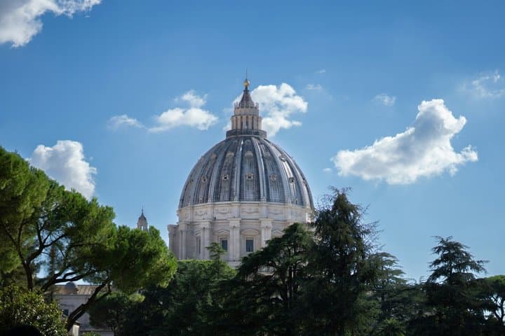 Saint Peters Basilica Skip the Line Entry Ticket