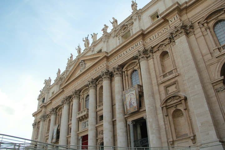 Saint Peters Basilica Skip the Line Entry Ticket