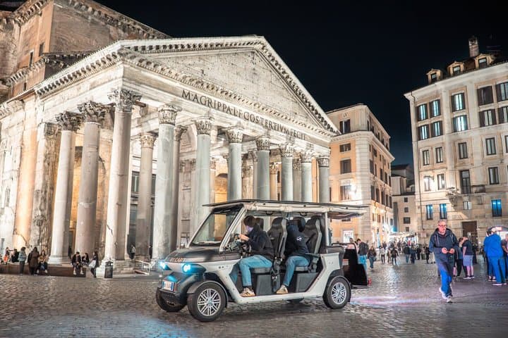 Private Tour of Rome by Golf Cart Gems and Photo Stops
