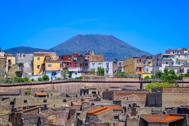 Herculaneum Half Day Tour from Sorrento with Tickets Included