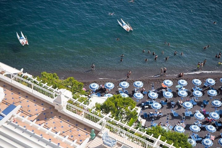 Pompeii and Sorrento Coast from Rome with Limoncello Farm Visit