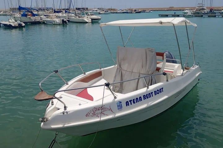 Group boat excursion to Scala dei Turchi from Agrigento