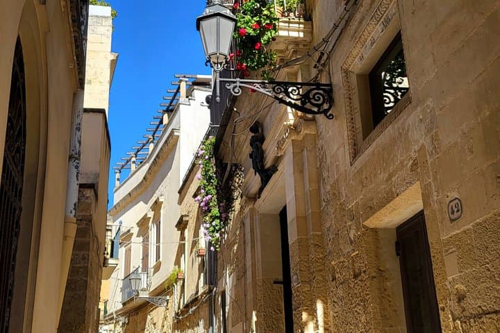Lecce Guided Tour : Baroque City + Church Access Included