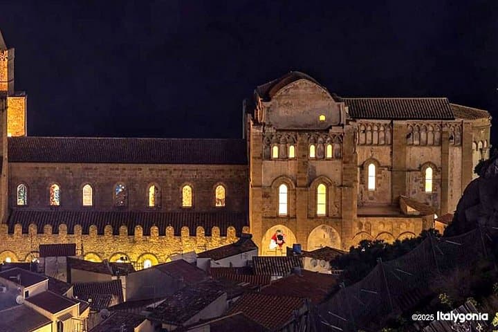 Cefalù private tour: stunning Byzantine mosaics of the cathedral