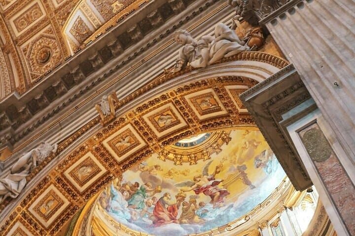 St Peters Basilica Skip the Line Entry Ticket, Audio Guide & Dome