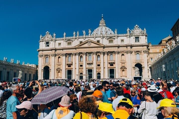 St Peters Basilica Skip the Line Entry Ticket, Audio Guide & Dome