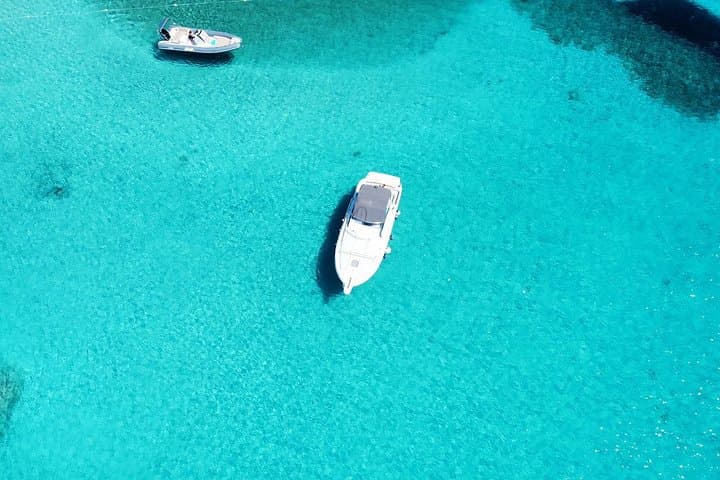 Private boat tour of the archipelago of la maddalena
