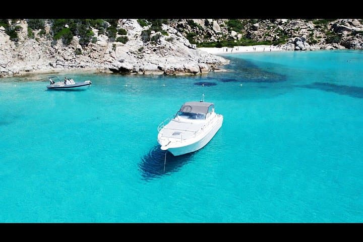 Private boat tour of the archipelago of la maddalena
