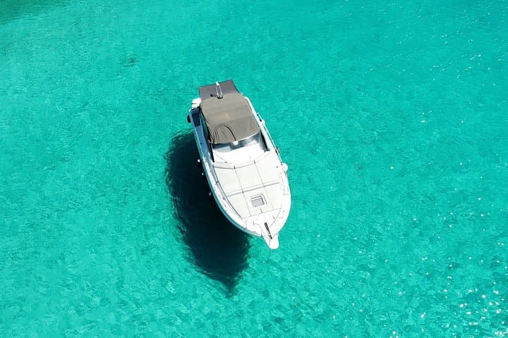Private boat tour of the archipelago of la maddalena
