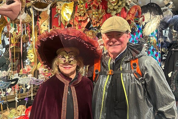 Private Gondola Ride With Story of Venice Doge’s Palace San Marco
