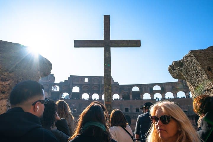 Colosseum Entrance Ticket with Arena Option and Audio Guide App