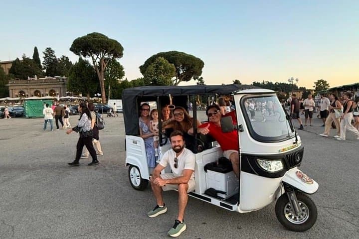 Florence City Highlights Golf Cart Tour with Local Guide+Gelato