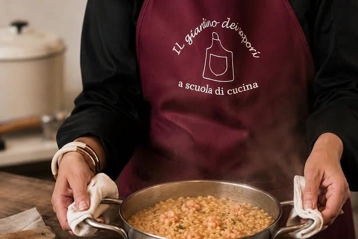 Fresh Pasta and Risotto Cooking Class in Central Milan