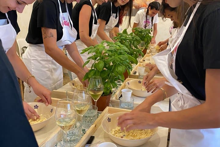 Polignano Experience from Bari boat cruise and Cooking Class