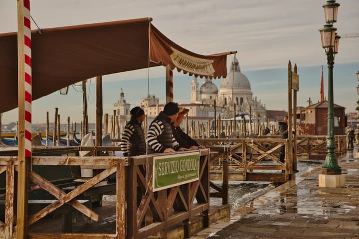 Small-Group Gondola Experience in the Venice Grand Canal