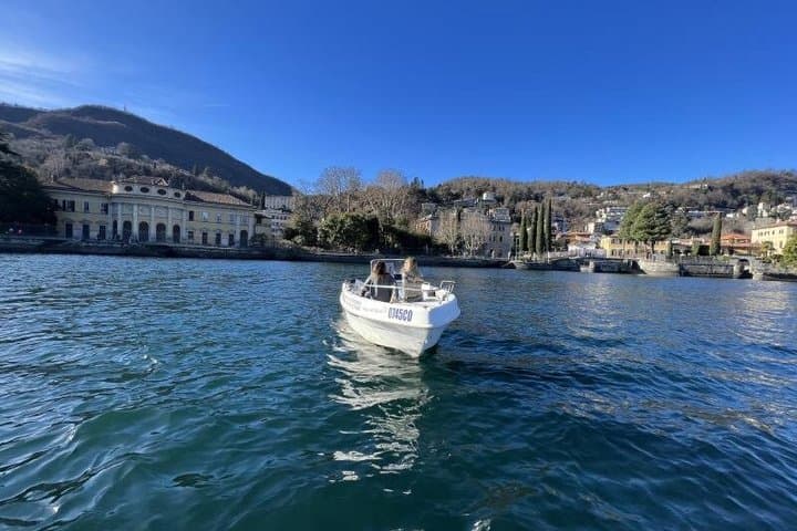 Must-Do Lake Como Boat Rental No License & Fuel Included