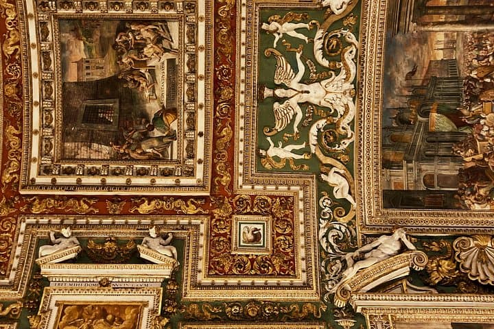 Vatican Museum and Sistine Chapel Skip the Line Ticket