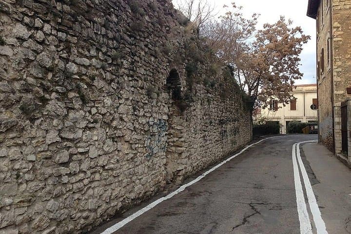 Medieval Stronghold with Quiz at Spoleto Self Guided Audio Tour