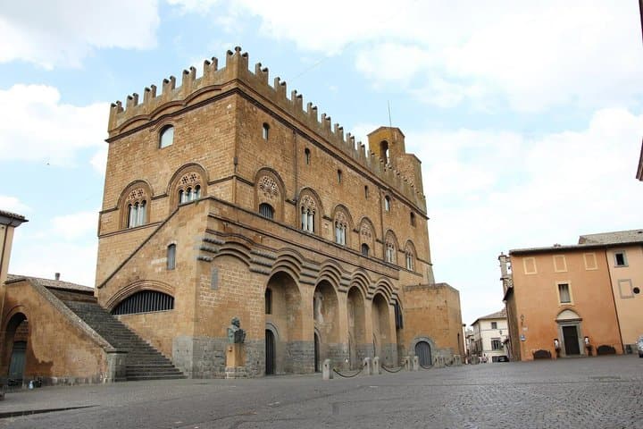 Papal Power and Engineering Marvels at Orvieto Self-Guided Tour