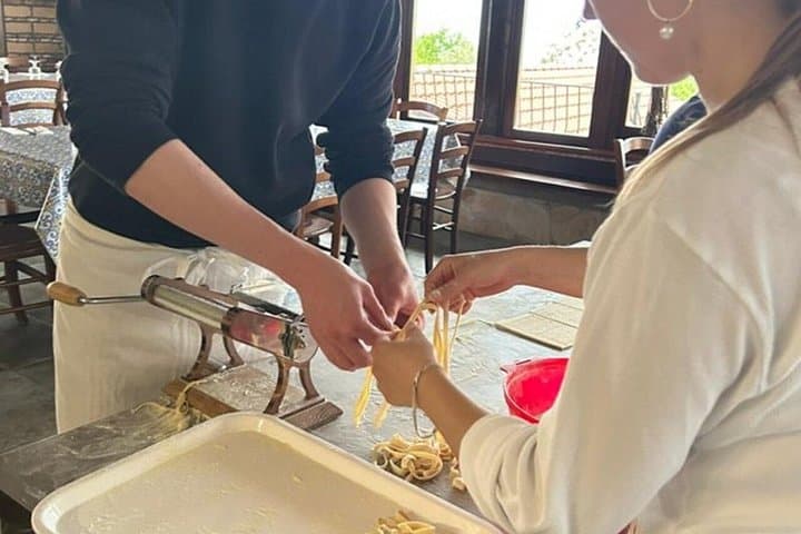 Amalfi Coast Cooking Class: Pasta, Cheese Making, Unlimited Wine