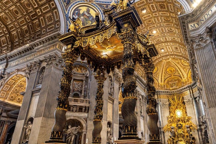 St. Peter Basilica Reserved Entry with Audioguide & Dome Option