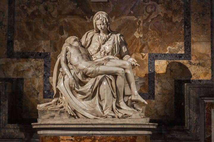 St. Peter Basilica Reserved Entry with Audioguide & Dome Option