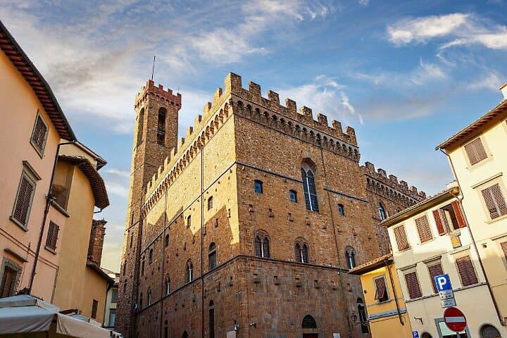 Florence Dark Mysteries and Legends Self Guided Walking Tour