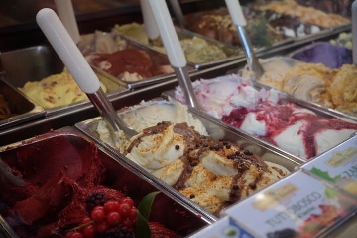 Wine, Gelato & Cheese in San Gimignano from Florence [MAX 8pp]
