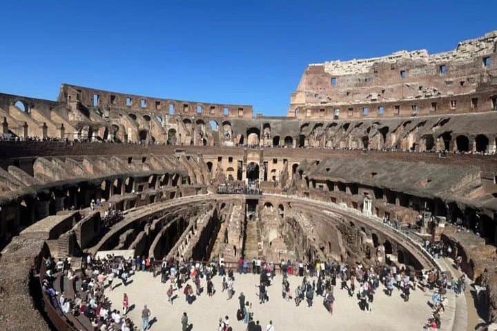 Colosseum Roman Forum and Palatine Hill Audio Guide.
