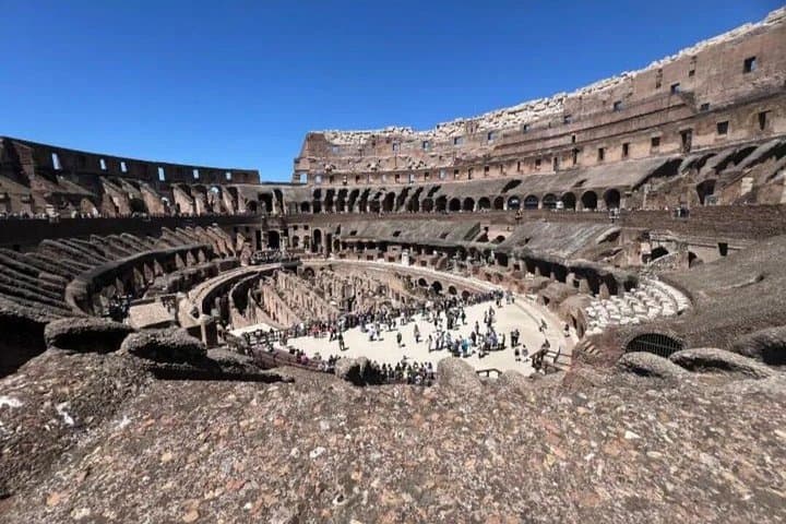 Colosseum Roman Forum and Palatine Hill Audio Guide.