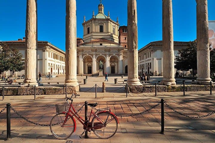 Milan Private City Tour with Duomo and Brera