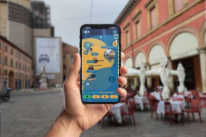 Bologna Academic History GPS App Walking Tour Mobile Game